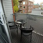 Condo \